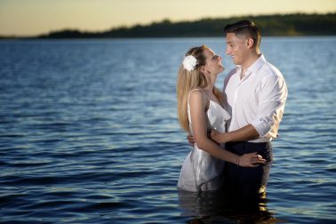 Postboda en el agua. Granadilla (Cáceres)